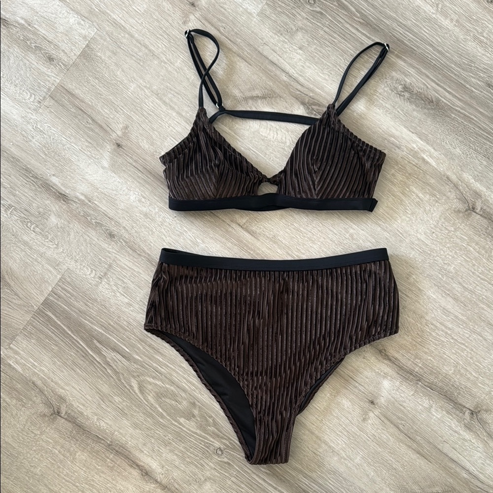 CUPSHE brown Strappy bathing suit set